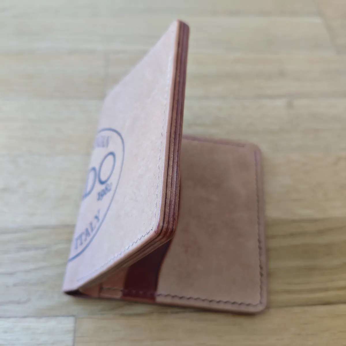 Ručno rađen kožni novčanik Rocado Shell Luca — 2