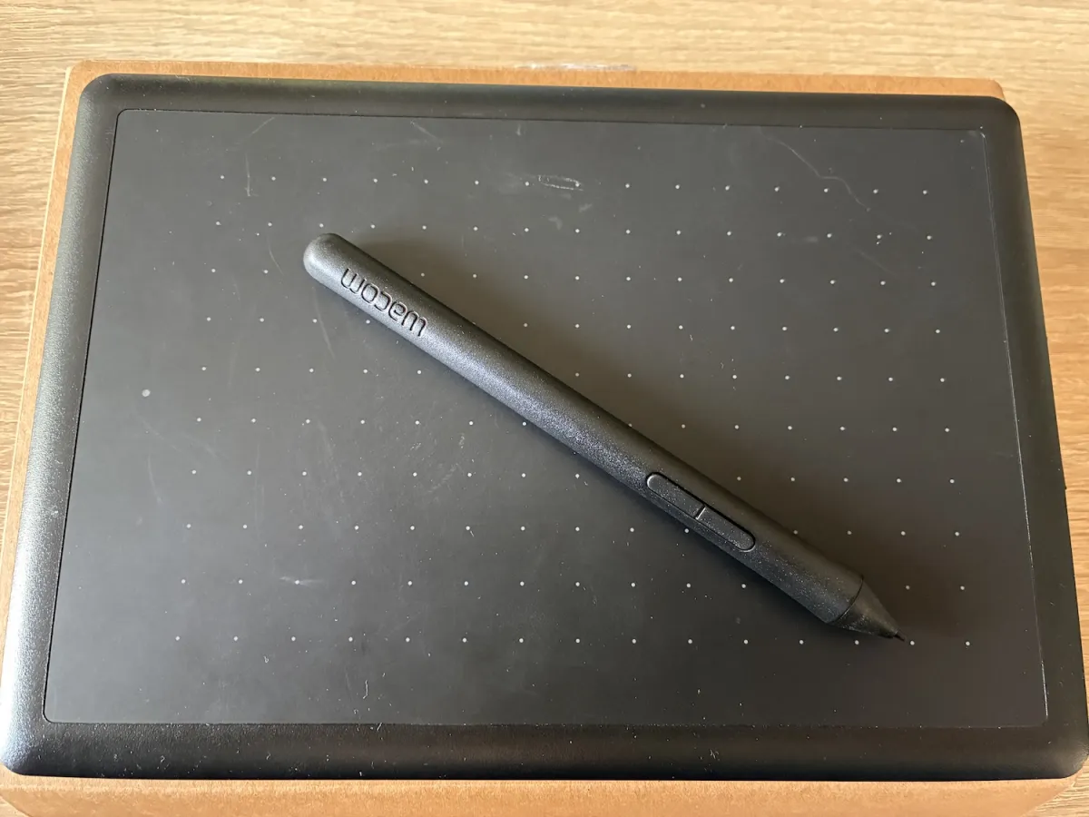 Wacom One CTL-472 Small graficka tabla — 2