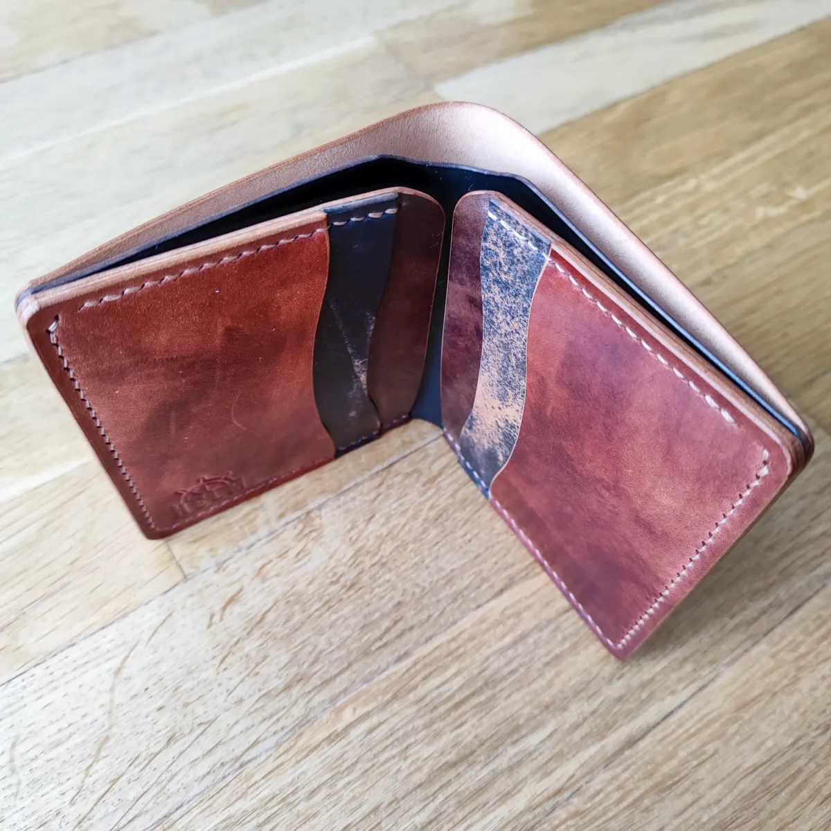 Ručno rađen kožni novčanik Rocado Shell Luca — 2