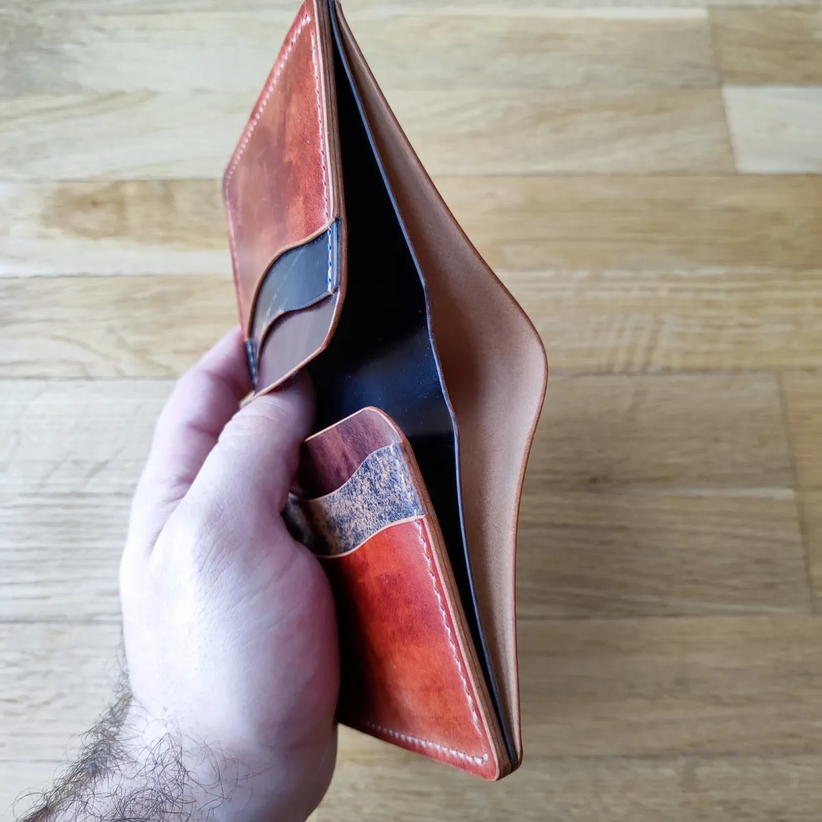 Ručno rađen kožni novčanik Rocado Shell Luca — 4