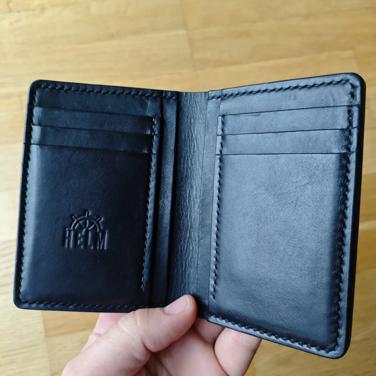 Humanitarno - Kožni novčanik Mario od prirodne italijanske kože — 7