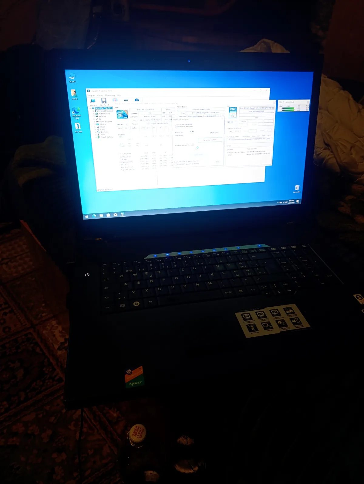 Fujitsu Siemens Amilo Xi 3650 – Veliki 18.4" LapTop — 1