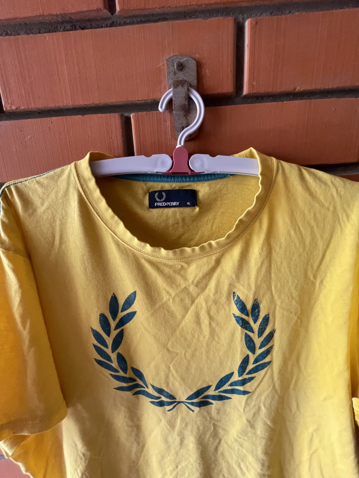Fred Perry XL — 2