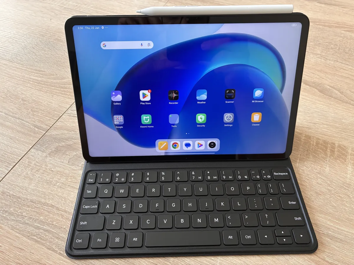 Xiaomi Pad 6 128GB + original tastatura i olovka