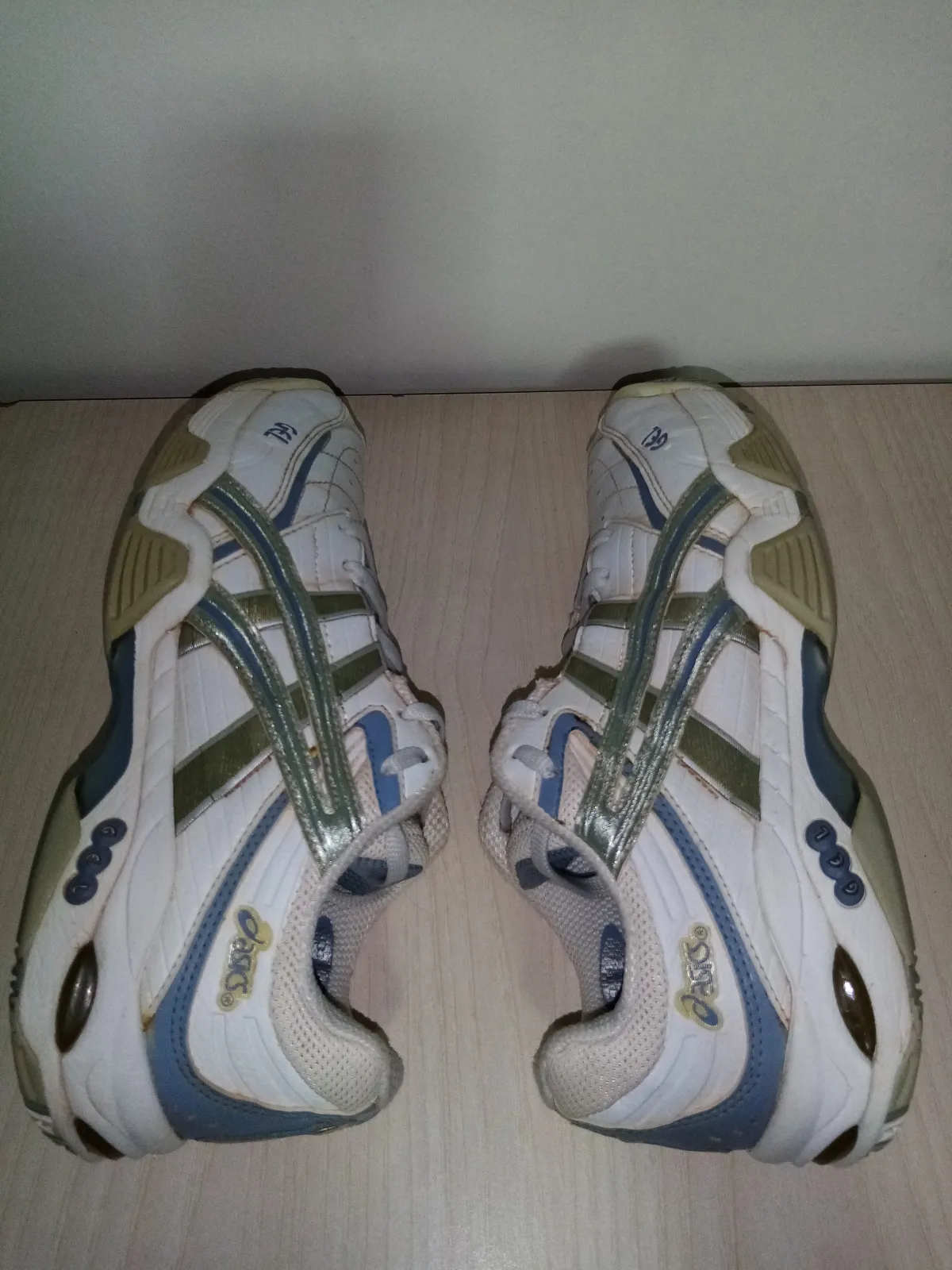 Original Asics kozne patike za tenis broj 39 — 7